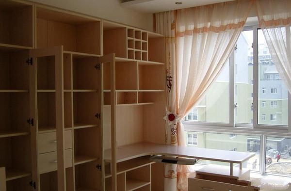 拼接小空間書房擴容裝修設計