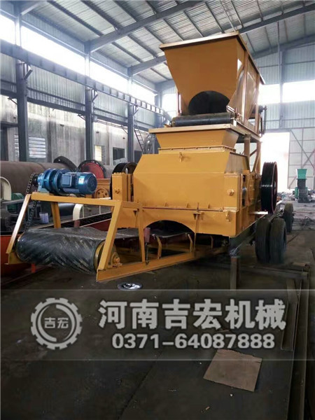 900&times;1200移動雙齒輥破碎機發往西安 